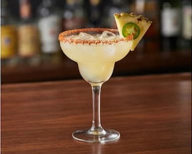 Découvrir la recette Margarita à l’ananas et au jalapeño