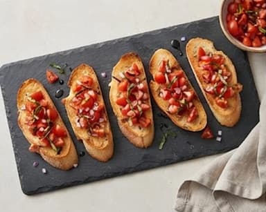 Découvrir la recette Tartine italienne tomate-basilic