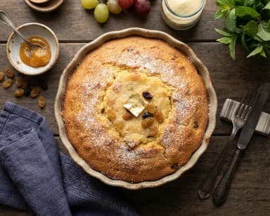 Découvrir la recette Gâteau de semoule aux raisins