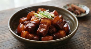 Découvrir la recette Porc chinois braisé au caramel et à la sauce soja